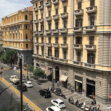 Svelata Hotel Neapol