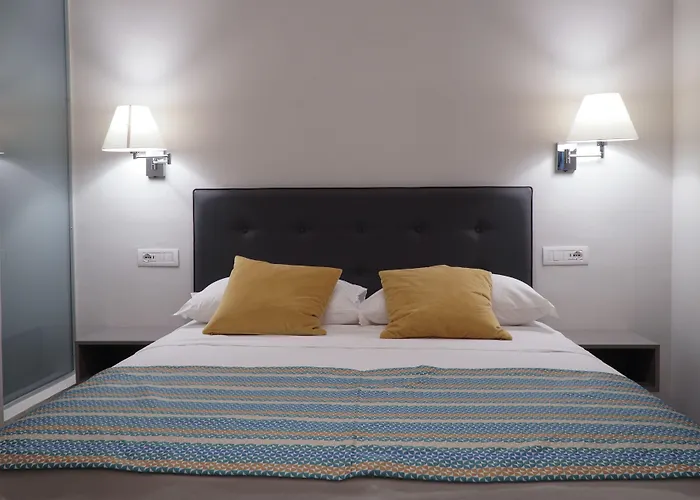 Svelata נאפולי