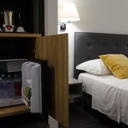 Svelata 3* Νάπολη