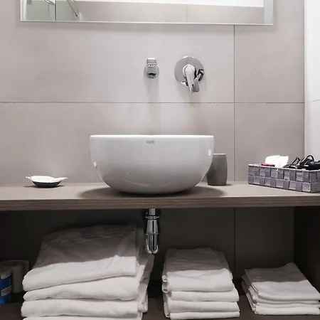 Svelata 3* Νάπολη