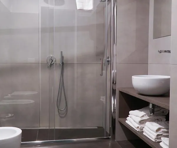 ホテル Svelata ナポリ